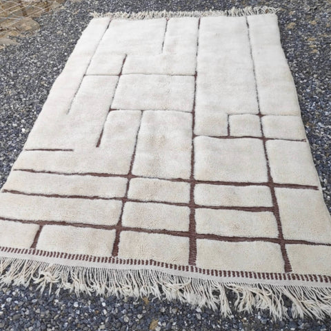 Différence tapis berbère m'rirt : ce qui le distingue vraiment