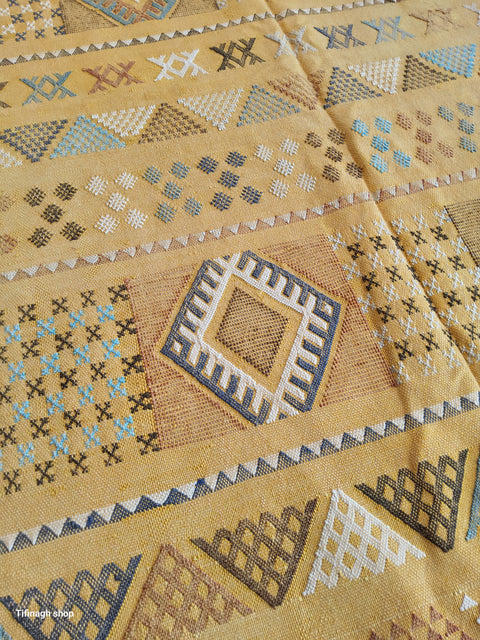 Tapis berbère - Kilim de Taznakht Sabra 1.60m x 0.99m