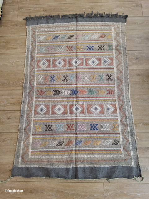 Tapis berbère - Kilim de Taznakht Sabra 1.44m x 0.93m