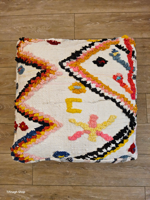 Pouf Coloré Boucherouite design Azilal