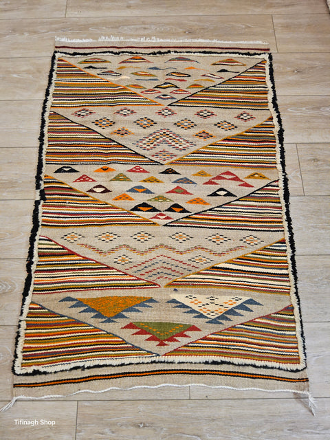 Tapis berbère - Kilim de Taznakht 1.11 m x 0,74 m
