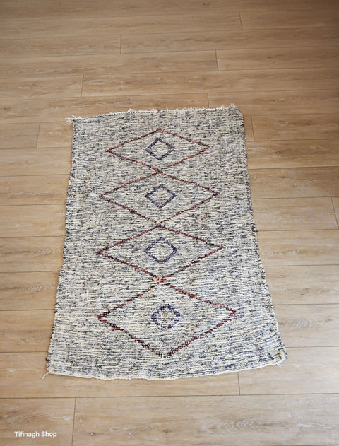 Tapis berbère - Kilim Zanafi 1.40 m x 0.96 m