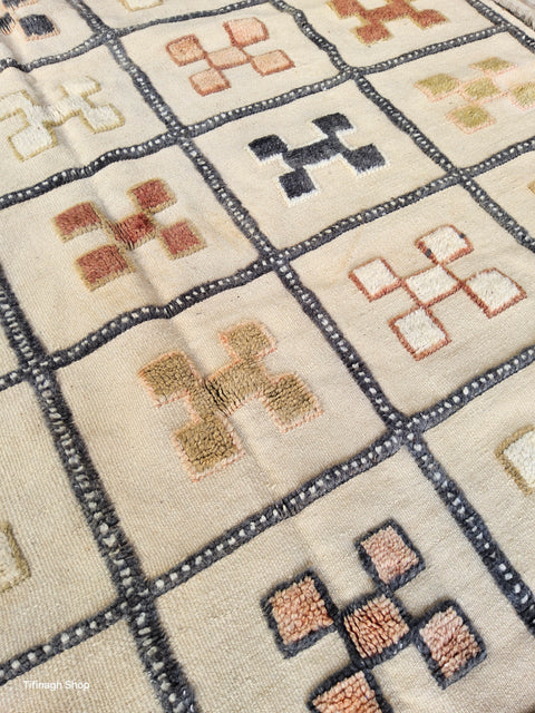 Berber carpet - Kilim of Taznakht 2.60mx 1.50m