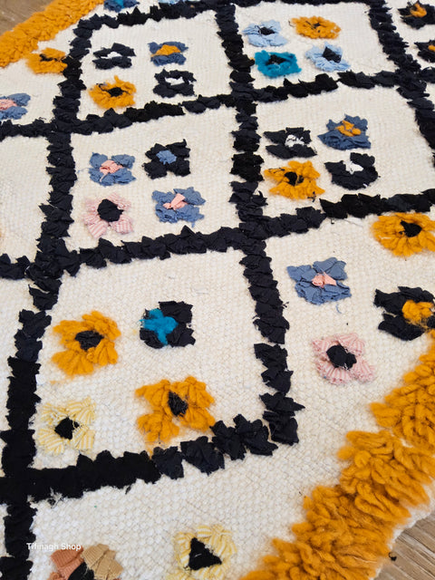Tapis berbère - Boucherouite Nouveau 1.04m x 0.57m Design Azilal