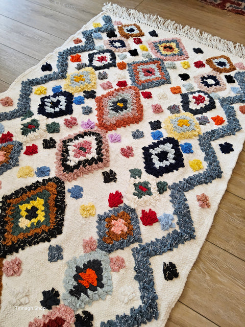 Tapis berbère - Boucherouite Nouveau 1.48m x 0.88m Design Azilal