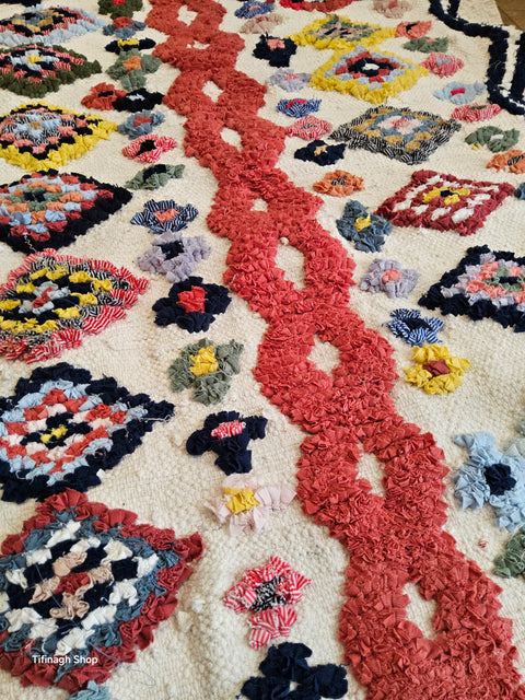 Tapis berbère - Boucherouite Nouveau 1.51m x 0.95m Design Azilal
