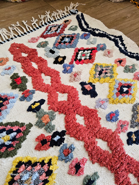 Tapis berbère - Boucherouite Nouveau 1.51m x 0.95m Design Azilal