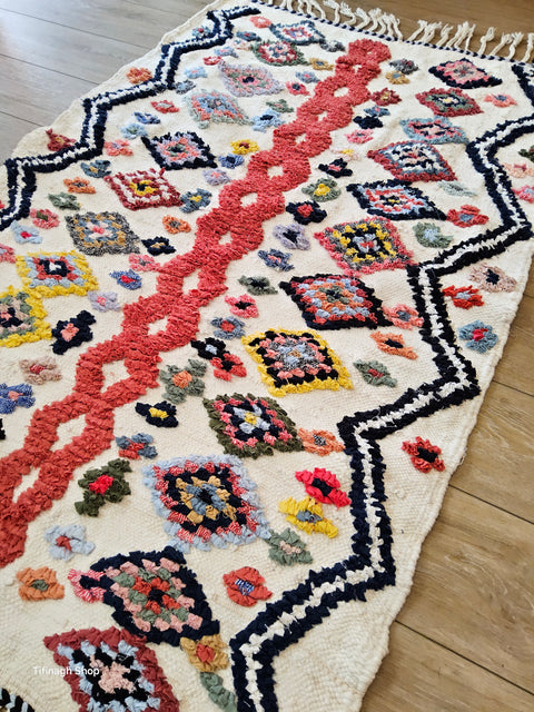 Tapis berbère - Boucherouite Nouveau 1.51m x 0.95m Design Azilal