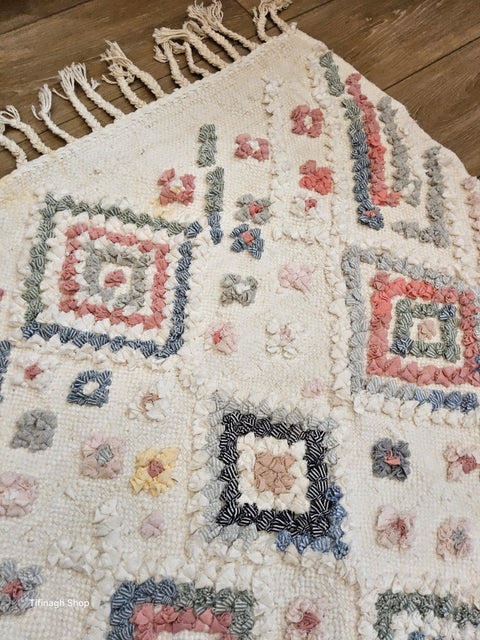 Tapis berbère - Boucherouite Nouveau 1.58m x 0.87m Design Azilal
