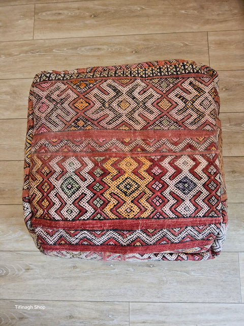 Vintage kilim pouf
