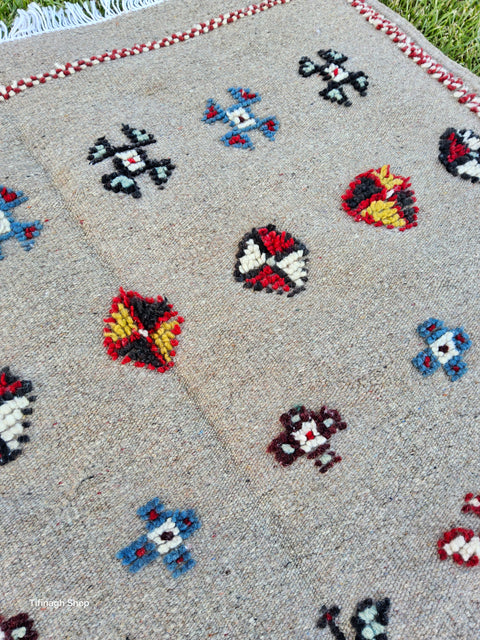 Berber carpet - Kilim of Taznakht 1.60 mx 0.97 m