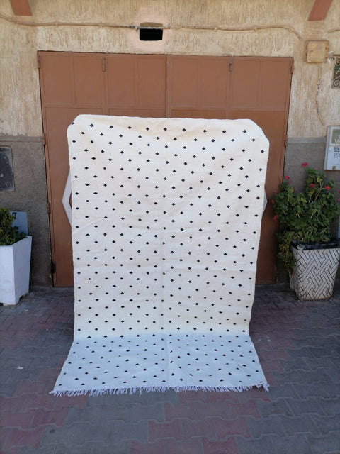 Tapis Marocain Berbère Boujaad 210 cm x 158 cm Tapis Marocain Berbère Boujaad 210 cm x 158 cm