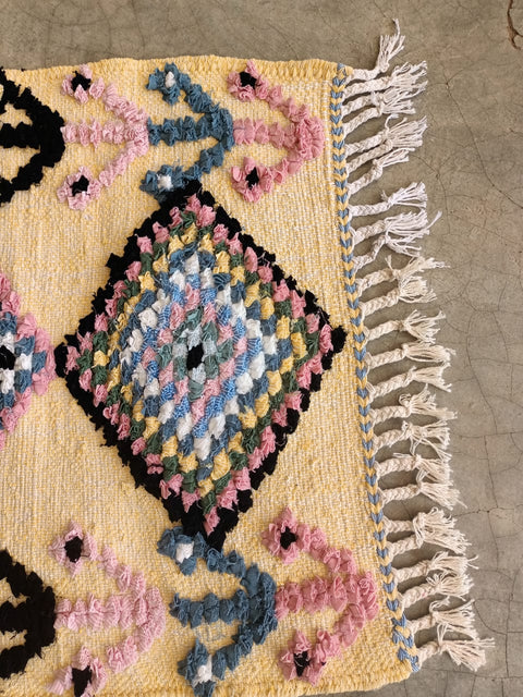 Tapis berbère - Boucherouite Nouveau 1.13m x 0.62m Design Azilal