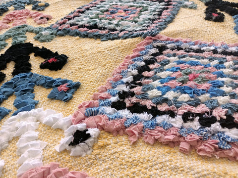 Tapis berbère - Boucherouite Nouveau 1.13m x 0.62m Design Azilal