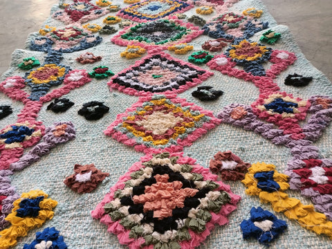 Tapis berbère - Boucherouite Nouveau 1.08m x 0.62m Design Azilal