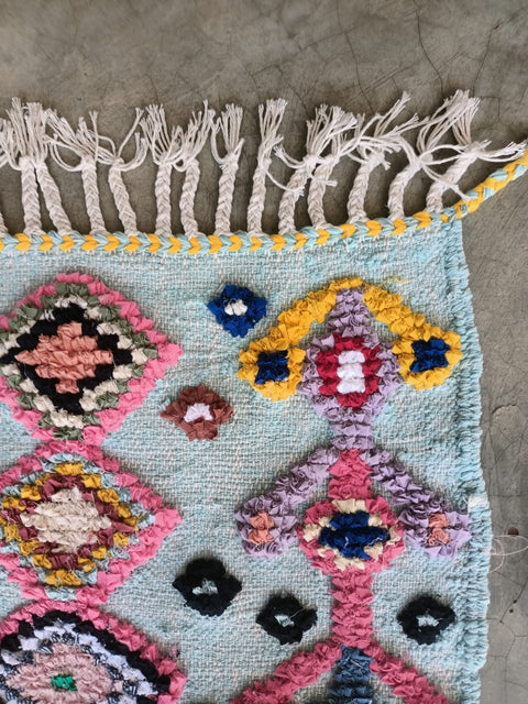 Tapis berbère - Boucherouite Nouveau 1.08m x 0.62m Design Azilal