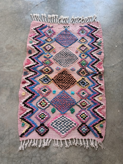 Tapis berbère - Boucherouite Nouveau 1.11m x 0.74m Design Azilal