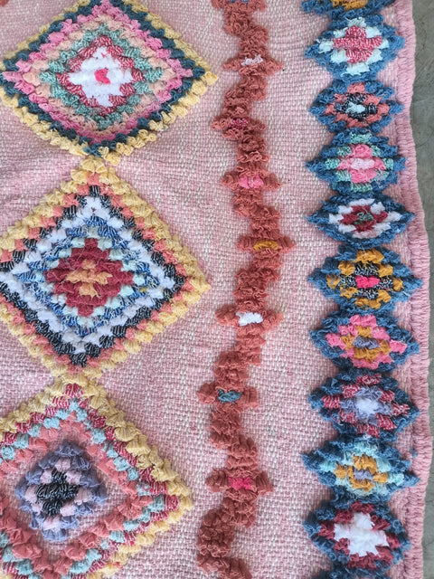 Tapis berbère - Boucherouite Nouveau 1.06m x 0.62m Design Azilal