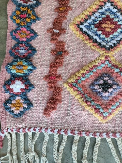 Tapis berbère - Boucherouite Nouveau 1.06m x 0.62m Design Azilal