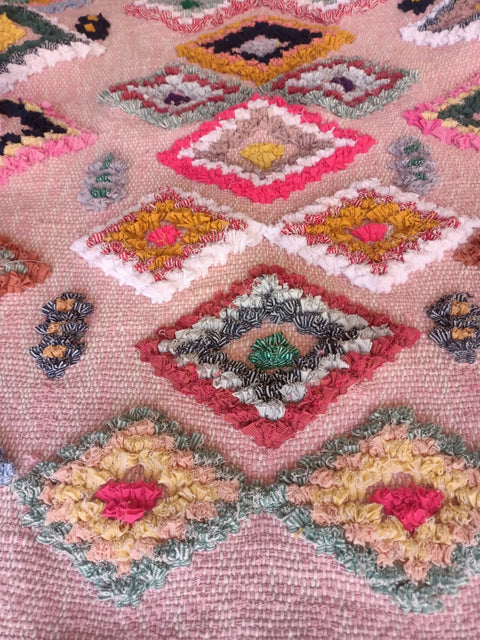 Tapis berbère - Boucherouite Nouveau 1.05m x 0.62m Design Azilal