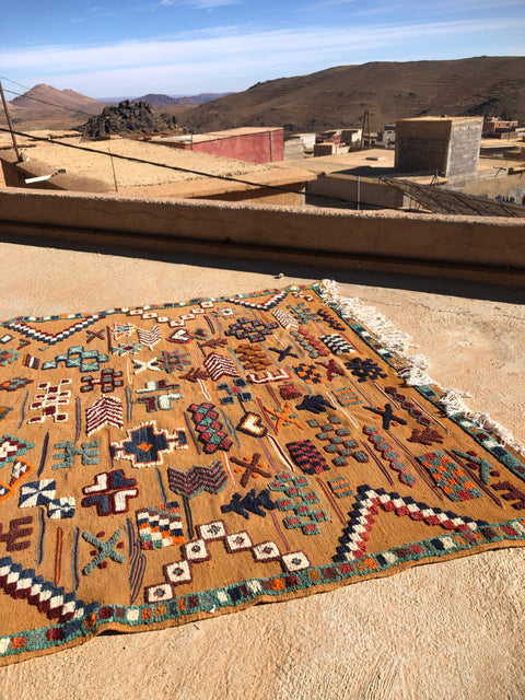 Tapis berbère - Kilim de Taznakht 3.42m x 2.03m