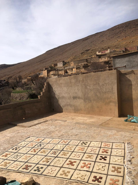 Berber carpet - Kilim of Taznakht 2.60mx 1.50m