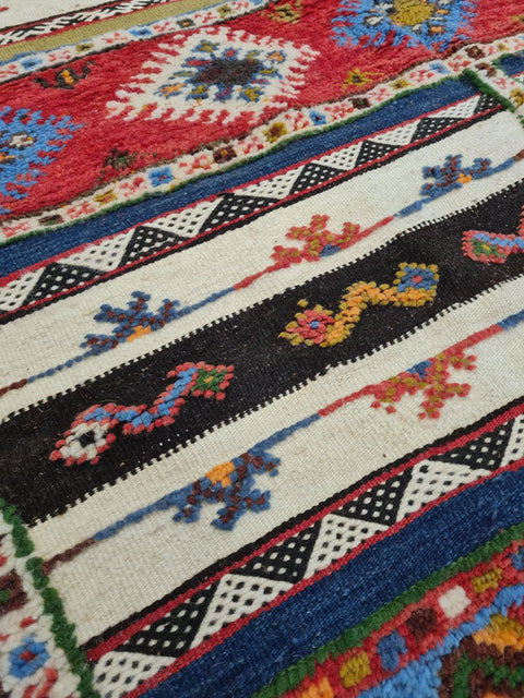 Tapis berbère - Kilim de Taznakht 2.40m x 1.45m